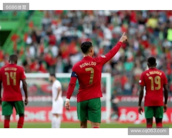 德天体独家：曼联 切尔西有意萨堡18岁前锋，药厂有回购条款